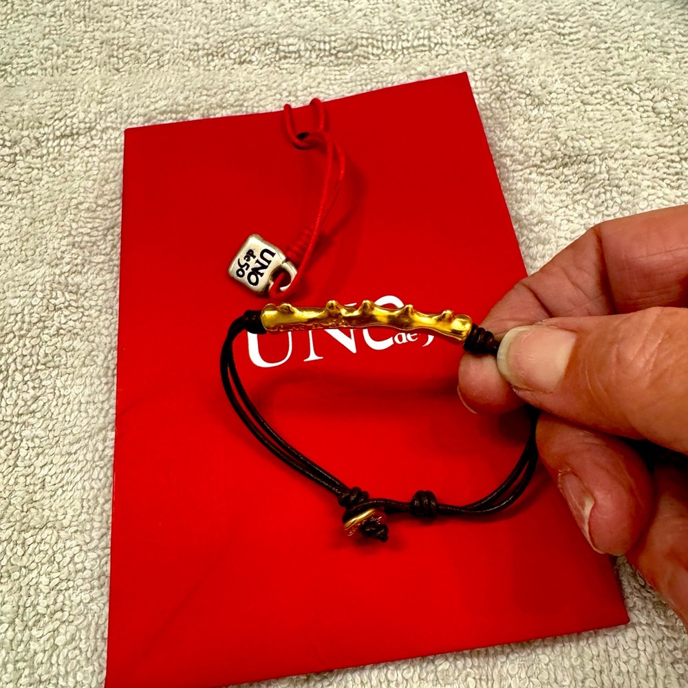 UNO de 50 Gold and Black Bracelet